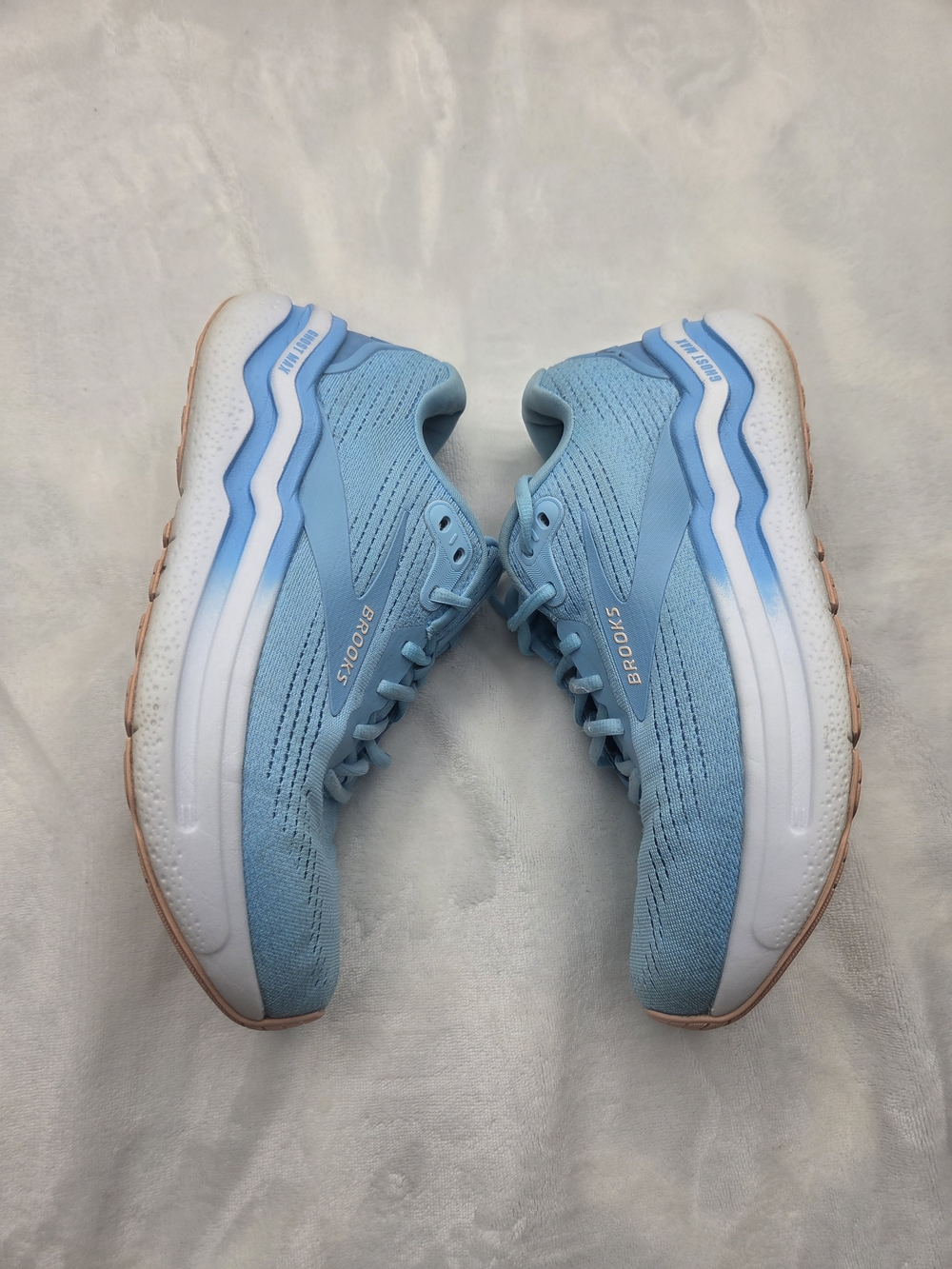 Brooks Ghost Max 2 Women’s 8.5 Blue Peach Max Cushion Running Shoes